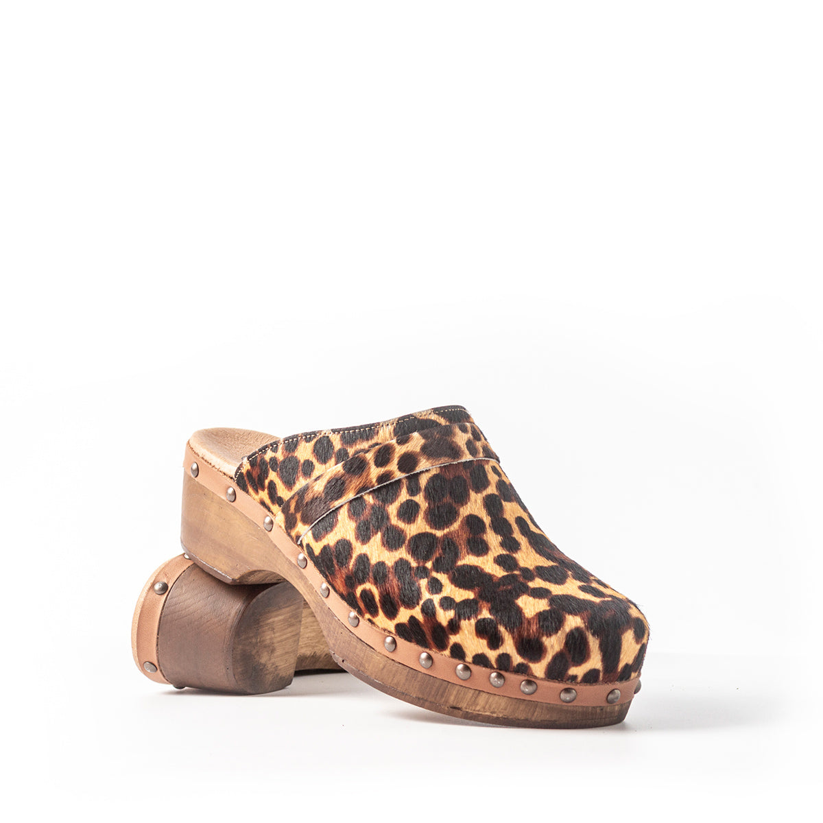 Zuecos Bolonia Pelo Leopardo