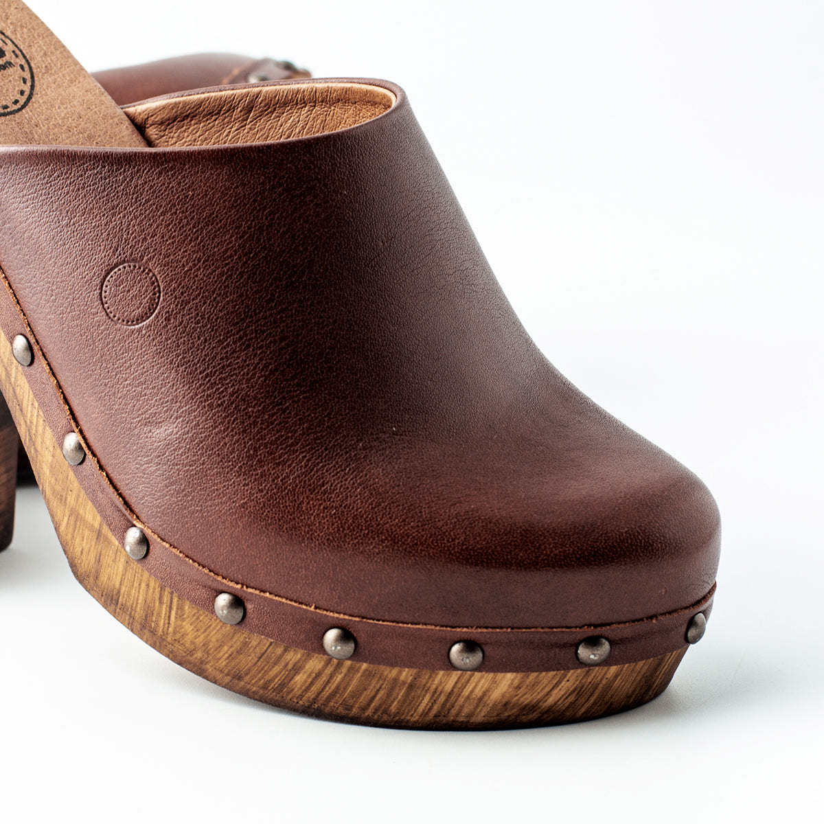 Zueco Cullera Piel Chocolate Tuilus