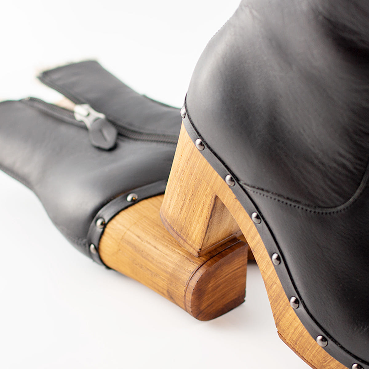 Botin Cannes Piel Negro Borreguito Interior Tuilus