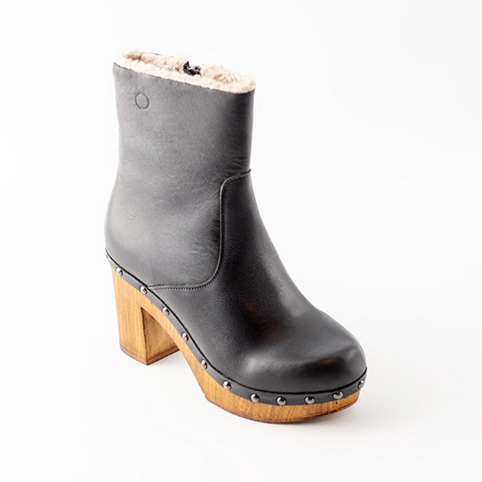 Black Leather Cannes Wool Boot
