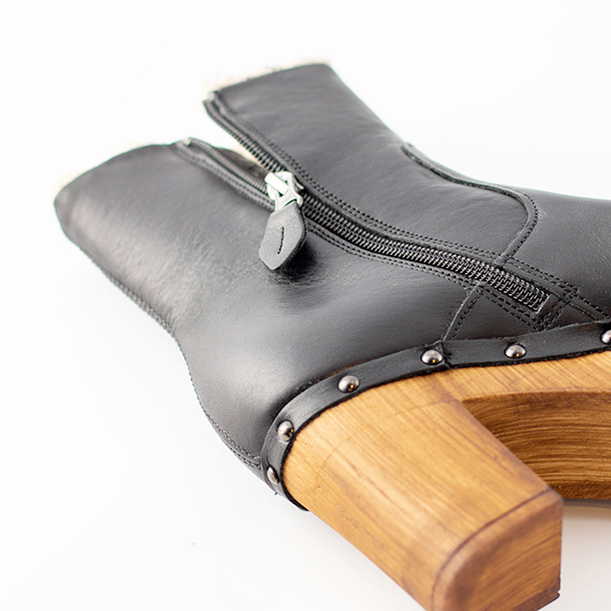 Botin Cannes Piel Negro Borreguito Interior Tuilus