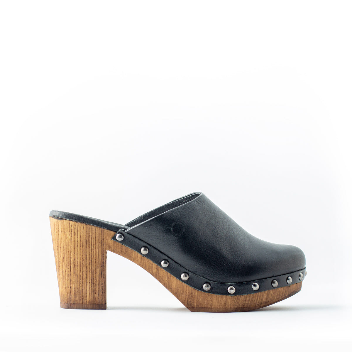 Zueco Cullera Piel Negro Tuilus