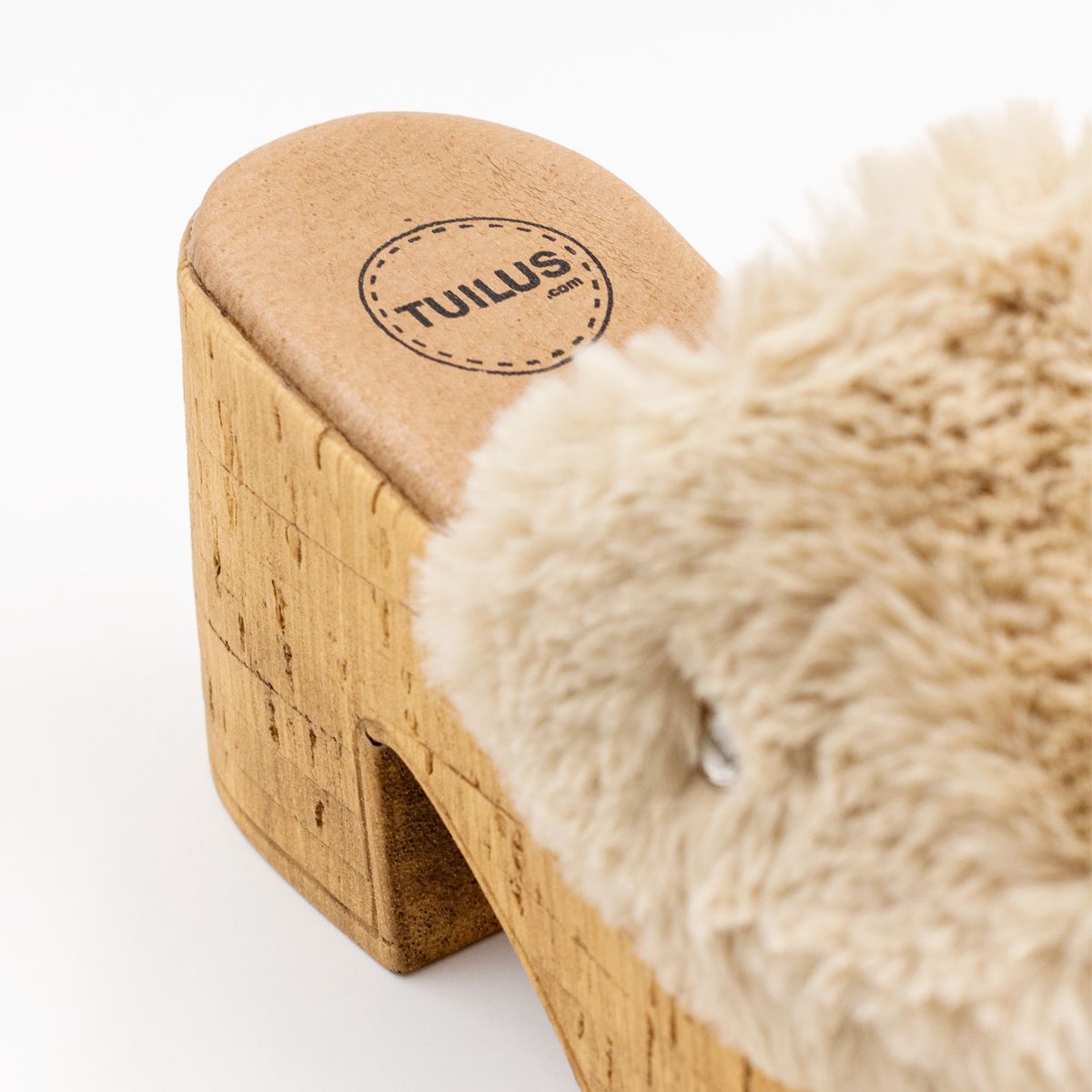 Sandàlia Plataforma Toscana Furby Beige
