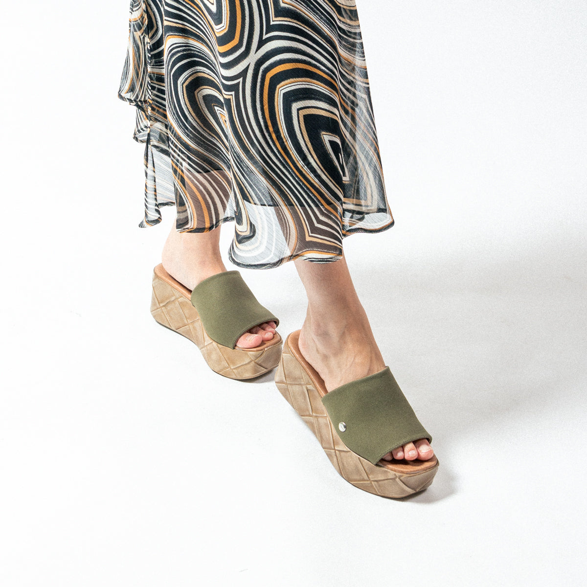 Macao Olive Platform Sandal 